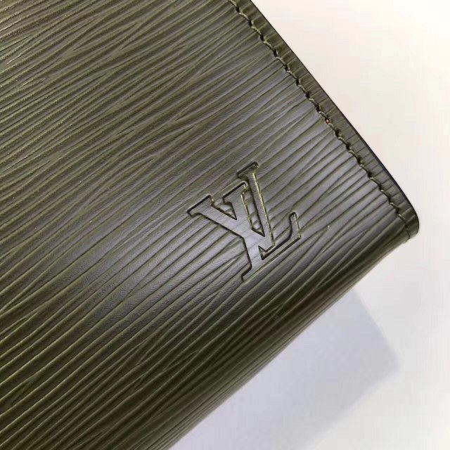 Louis Vuitton epi leather toiletry pouch 26 M67736 blackish green