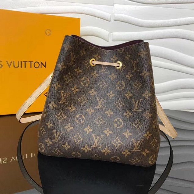 2018 louis vuitton original monogram canvas neonoe bag M44022 apricot