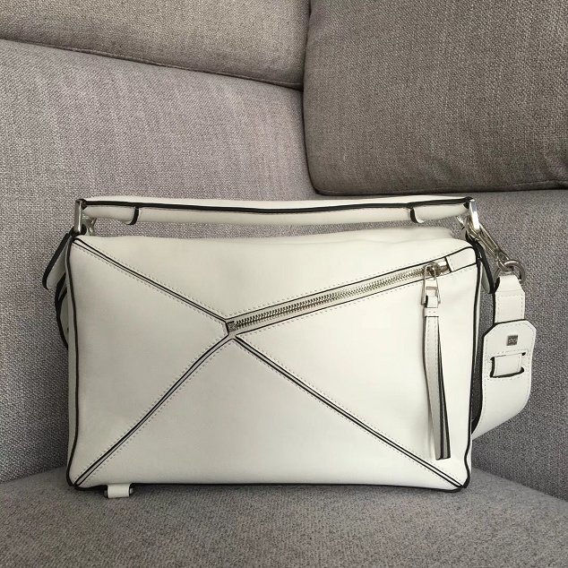 Loewe original calfskin puzzle bag 20155 white