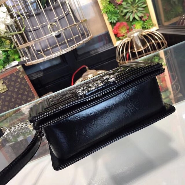 CC original patent leather small le boy bag 67085 black