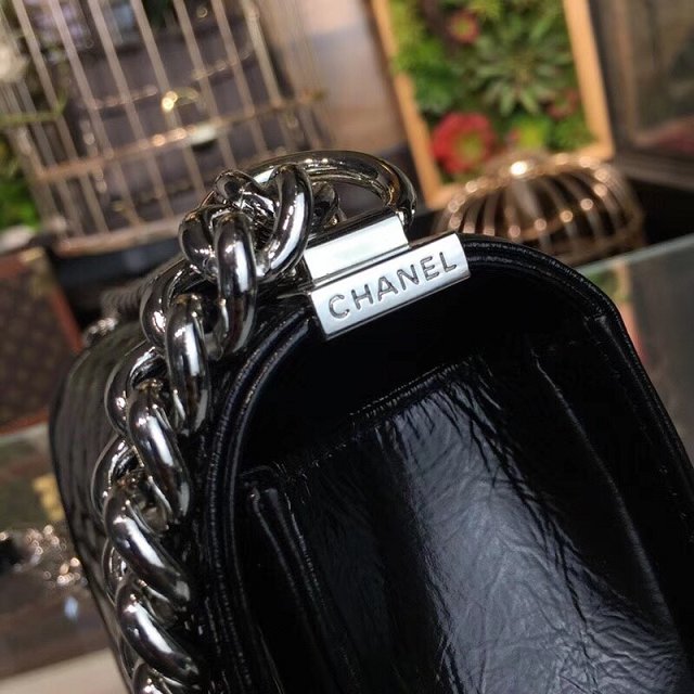 CC original patent leather small le boy bag 67085 black