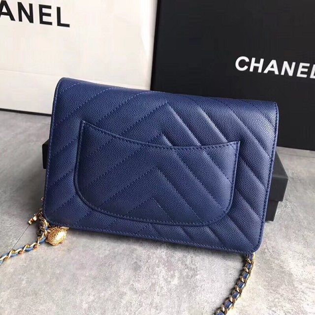 CC original grained calfskin woc chain bag 80983 blue