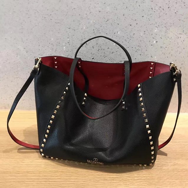 Valentino Garavani Rockstud calfskin shopper bag 0579 black&red