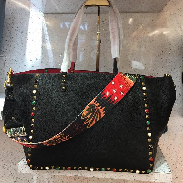 Valentino Garavani Rockstud calfskin shopper bag 0579 black&red