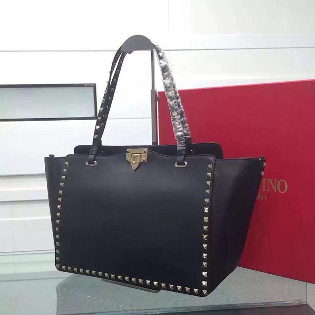 Valentino original smooth calfskin rockstud large tote bag 0970 black