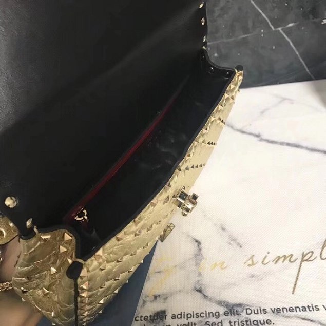 Valentino original lambskin rockstud medium chain bag 0122 gold