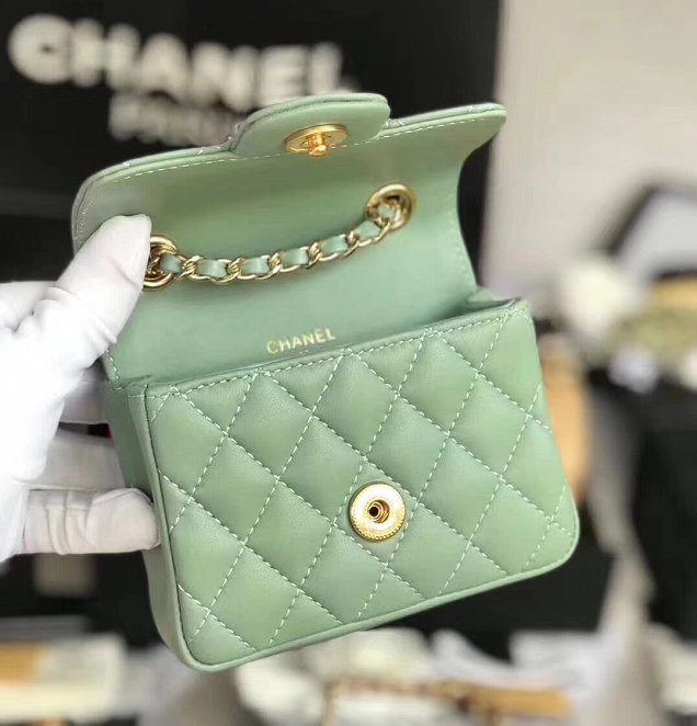 2019 CC original lambskin mini flap bag A35200 light green