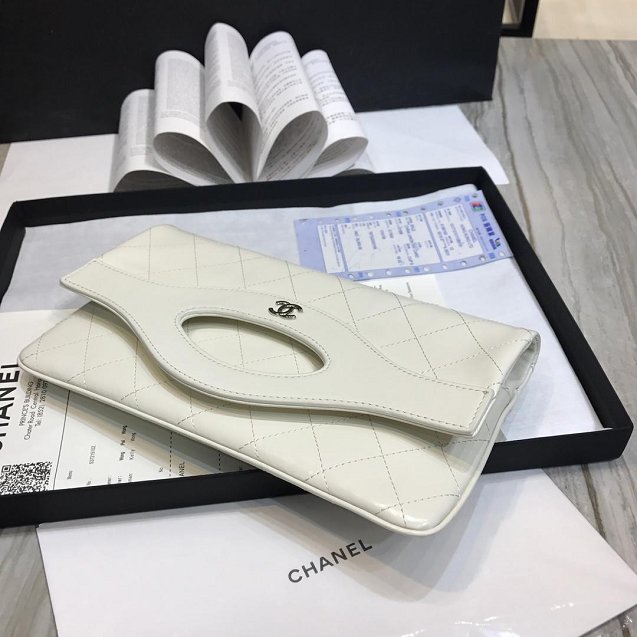 2019 CC original calfskin 31 pouch A70520 white