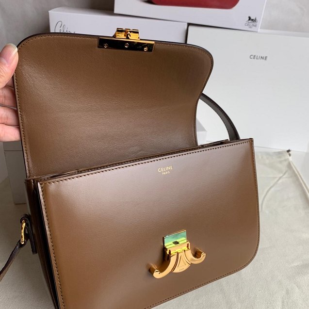 2019 Celine original calfskin medium triomphe bag 187363 caramel