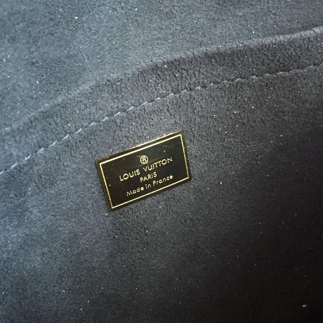 Louis vuitton original vernis leather spring street bag m90376 silver