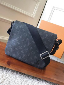 Louis vuitton original monogram eclipse District pm M44000