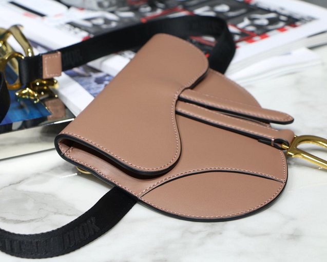 2019 Dior original calfskin saddle belt bag S5632 nude