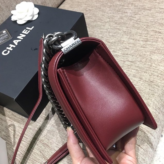 CC original calfskin medium boy handbag 67086-5 bordeaux