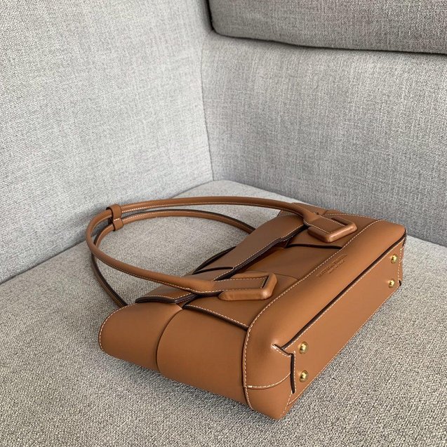 2019 BV original calfskin small arco 33 bag 575943 caramel