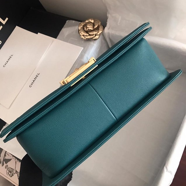 2019 CC original grained calfskin boy handbag A67086 emerald