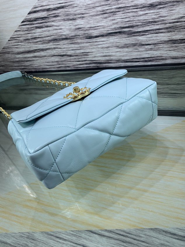 2020 CC original lambskin 19 flap bag AS1160 sky blue