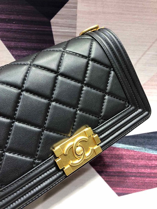 CC original calfskin medium boy handbag A67086-5 black