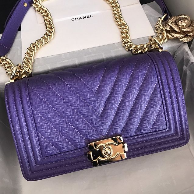 2020 CC original grained calfskin boy handbag A67086-2 purple