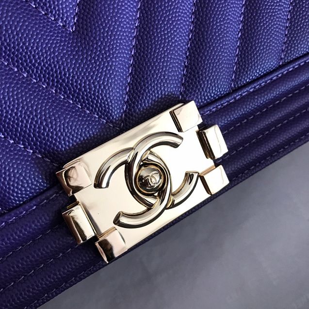 2020 CC original grained calfskin boy handbag A67086-2 purple