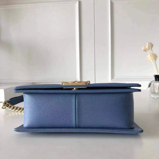 2020 CC original grained calfskin boy handbag A67086-2 light blue