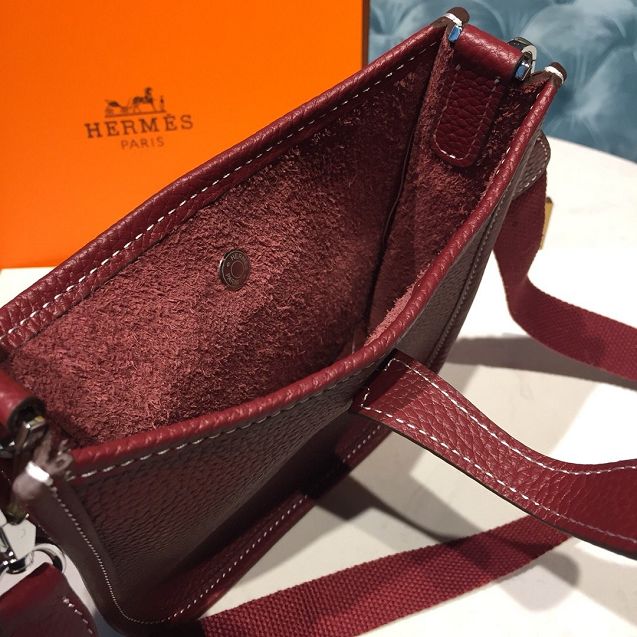 Hermes original togo leather mini evelyne tpm 17 shoulder bag E17 bordeaux