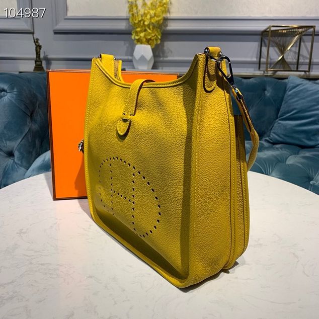 Hermes original togo leather evelyne pm shoulder bag E28 yellow