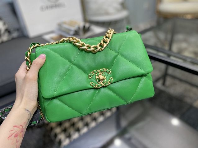 2020 CC original lambskin 19 flap bag AS1160 green