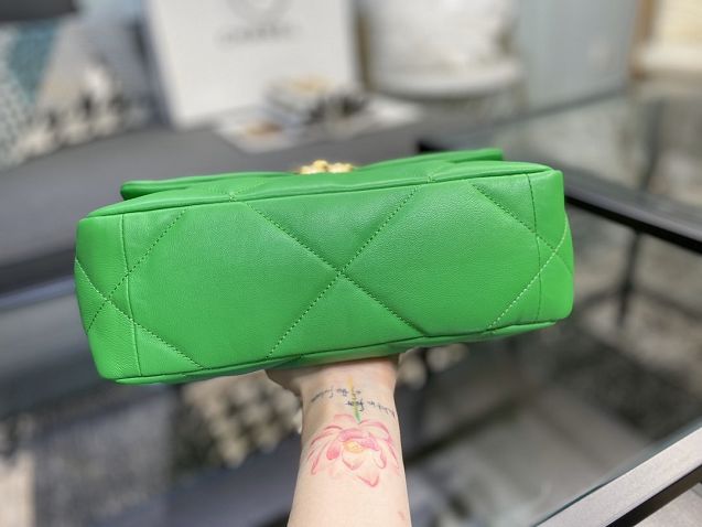 2020 CC original lambskin 19 flap bag AS1160 green