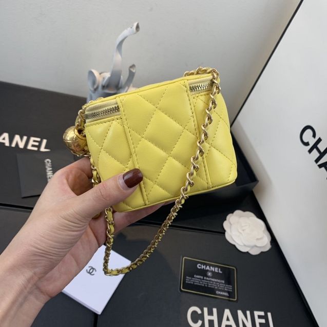 2020 CC original lambskin small box with chain AP1447 yellow