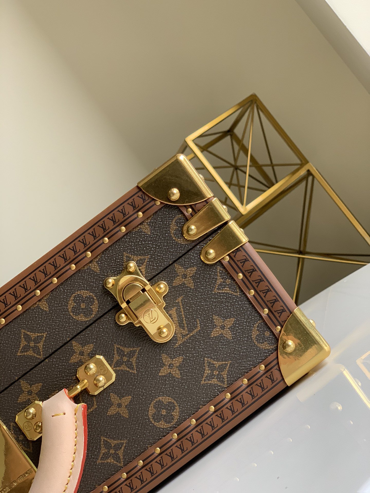 Louis vuitton original monogram bisten suitcase M21323 