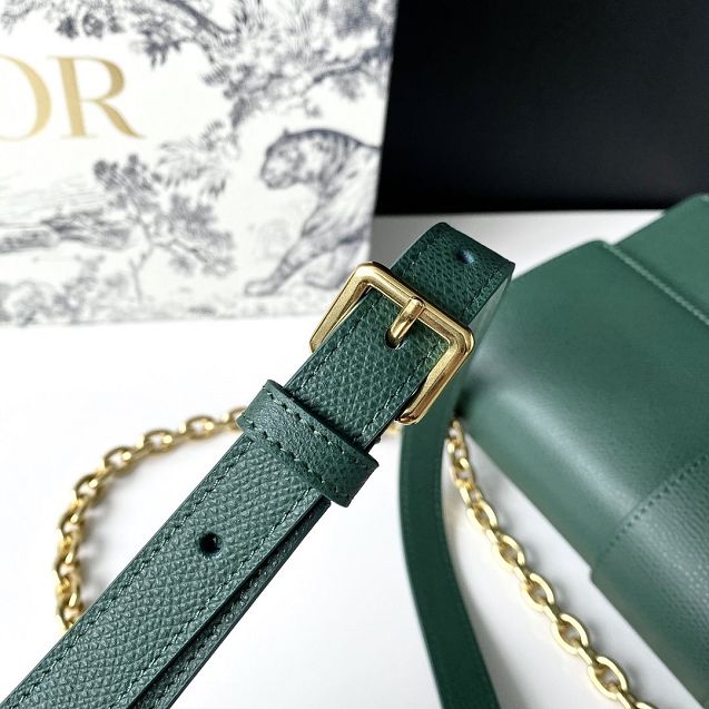 Dior original grained calfskin 30 montaigne chain bag M9208 green