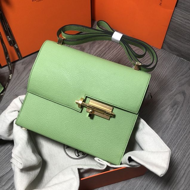 Hermes original epsom leather verrou chaine bag V23  vert criquet