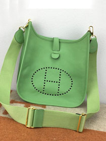 Hermes original togo leather evelyne pm shoulder bag E28 vert criquet