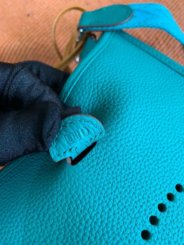 Hermes original togo leather mini evelyne tpm 17 shoulder bag E17 blue paon