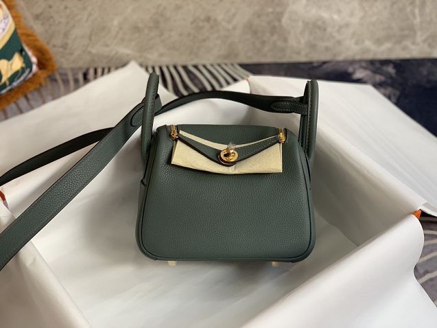 Hermes original togo leather mini lindy 19 bag H019 vert amande