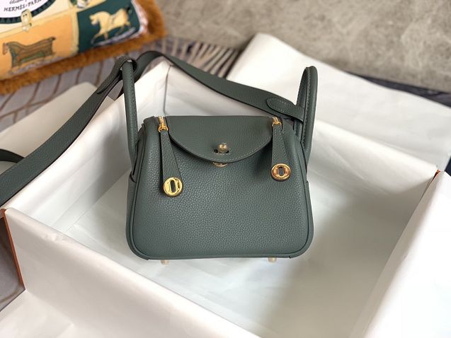 Hermes original togo leather mini lindy 19 bag H019 vert amande