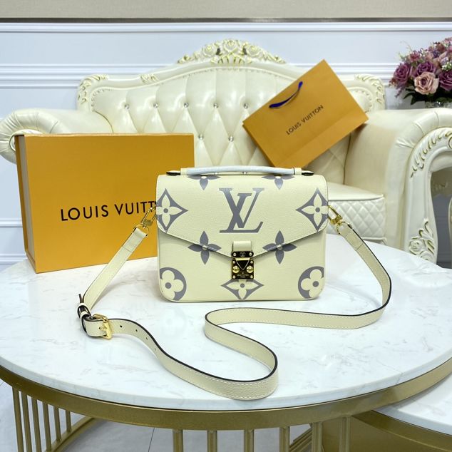 Louis vuitton original calfskin pochette metis M45384 white&silver