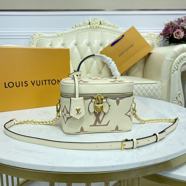 2021 Louis vuitton original calfskin vanity pm handbag M45599 white