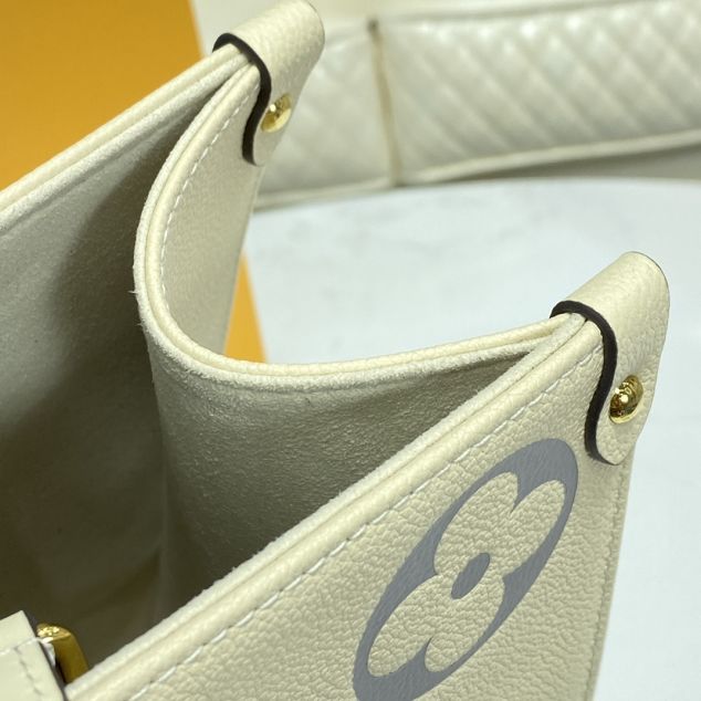 Louis vuitton original embossed calfskin onthego mm M45654 white&grey