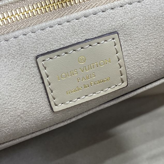 Louis vuitton original embossed calfskin onthego mm M45496 grey