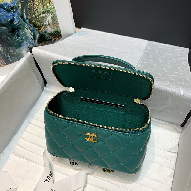 CC original lambskin vanity with chain AP2291 green