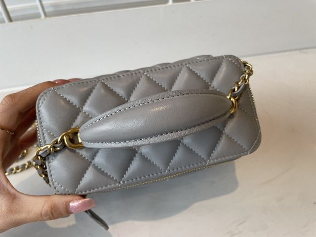 CC original lambskin vanity with chain AP2291 grey