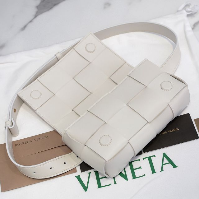 BV original lambskin cassette belt bag 639367 white