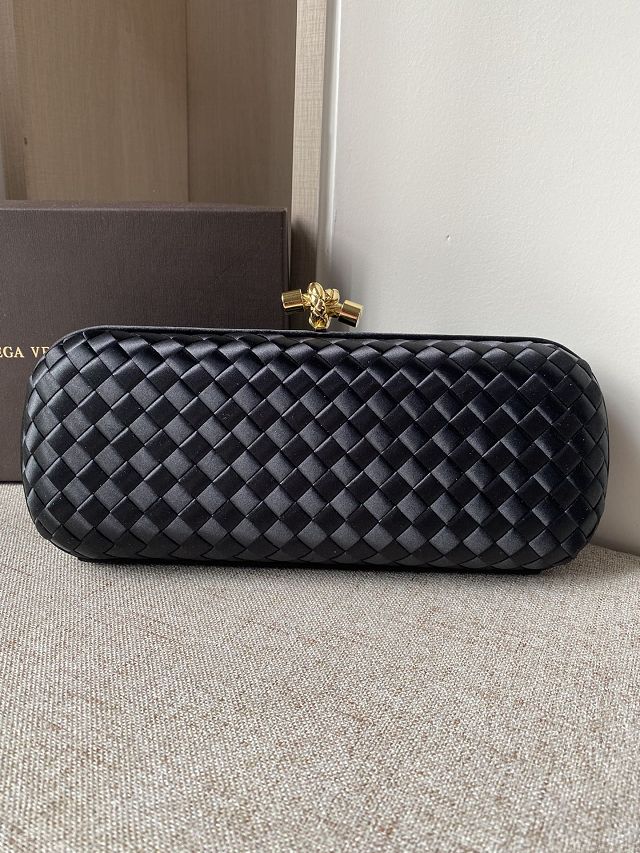 BV original silk knot clutch 202031 black