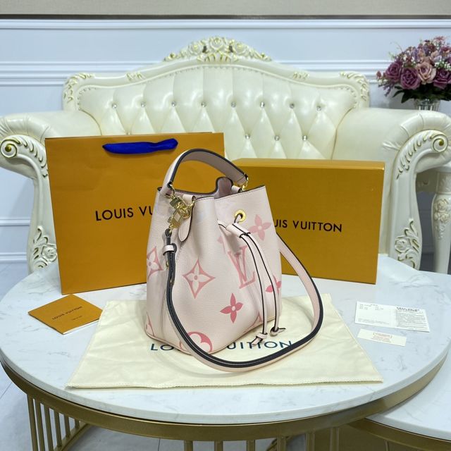 2021 Louis vuitton original embossed calfskin neonoe BB bag m45709 pink