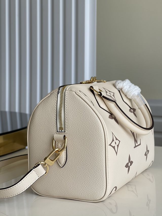 Louis vuitton original monogram calfskin speedy 25 M58947 white