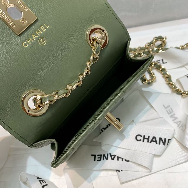 CC original lambskin mini wallet on chain A82768 green