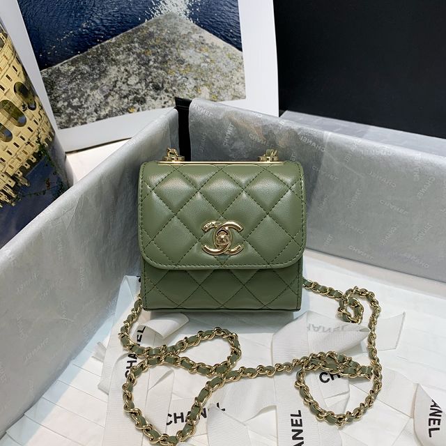 CC original lambskin mini wallet on chain A82769 green