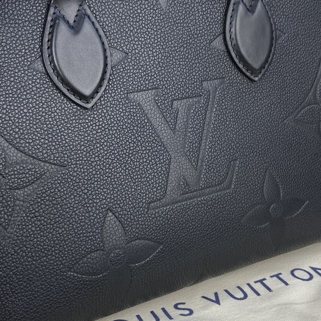 Louis vuitton original embossed calfskin onthego pm M45661 black