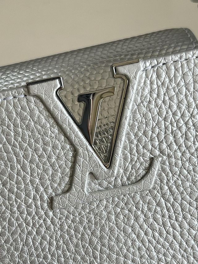 Louis vuitton original calfskin capucines mini handbag M48865 silver